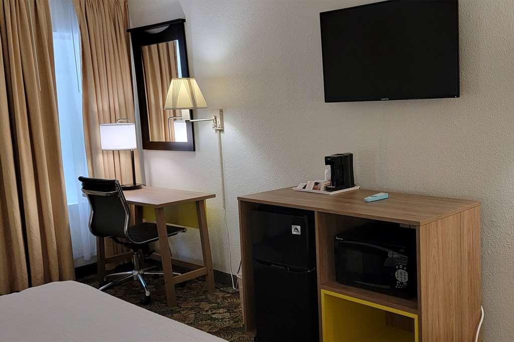 Hotel Carolina A Days Inn By Wyndham Hilton Head Island Habitación foto