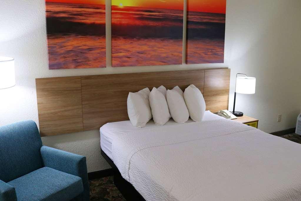 Hotel Carolina A Days Inn By Wyndham Hilton Head Island Habitación foto