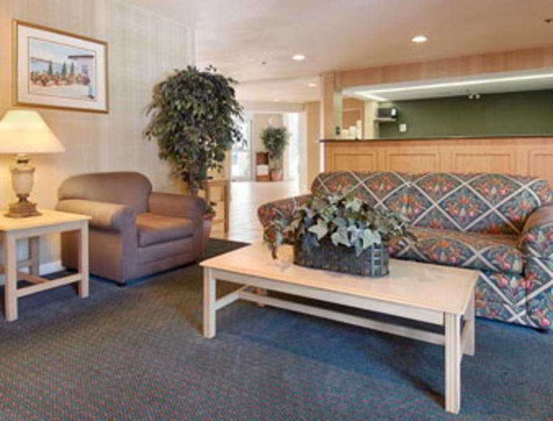 Hotel Carolina A Days Inn By Wyndham Hilton Head Island Interior foto
